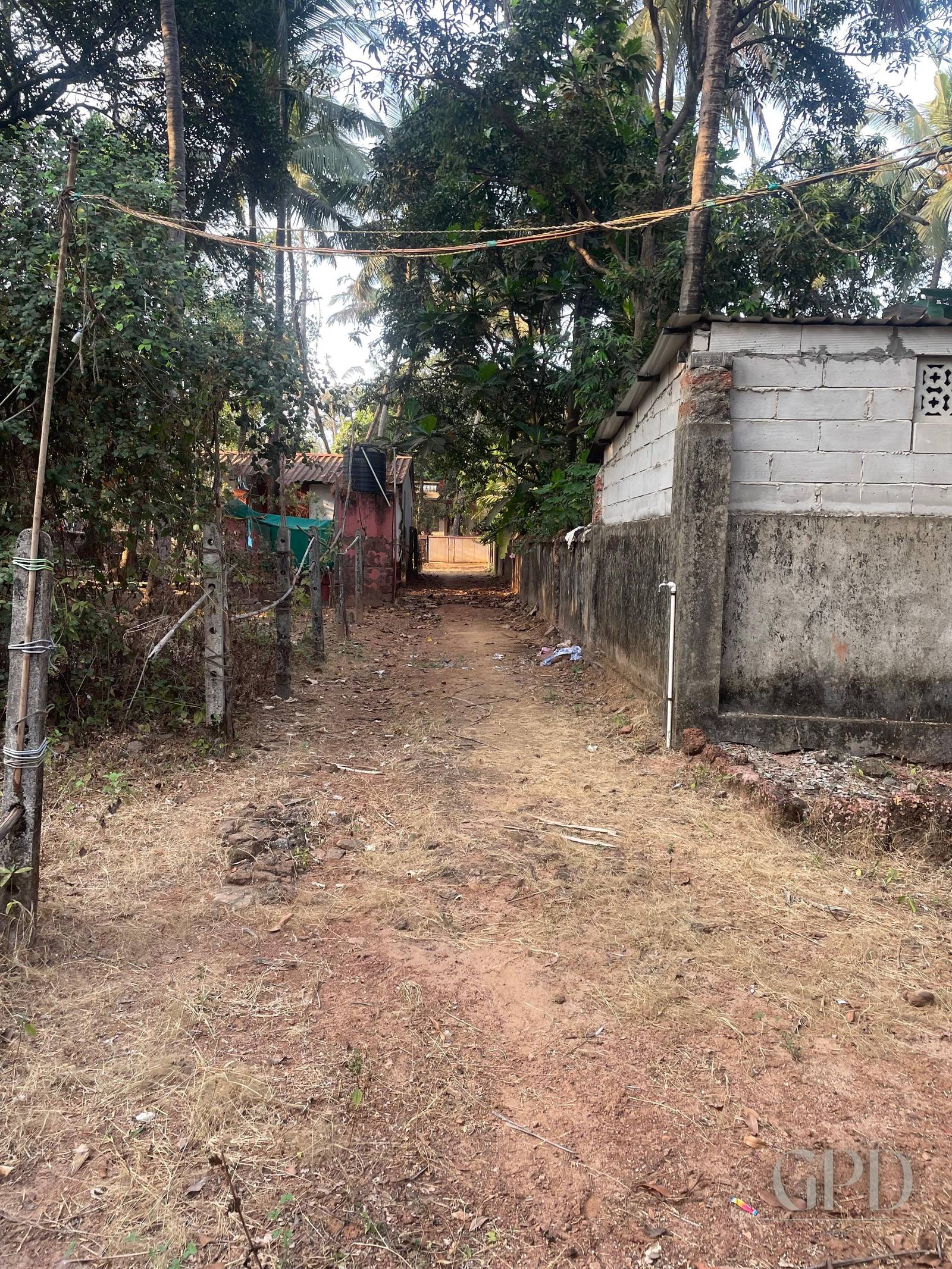 Anjuna Plot 998 sqmtrs photo 2