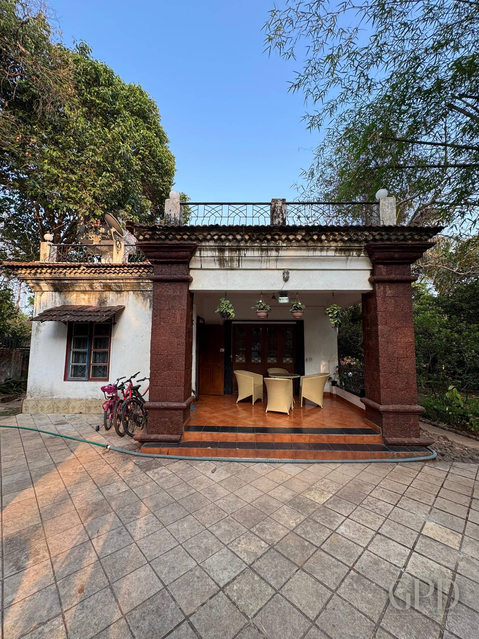 Socorro Plot with Old Goan House 1710 SQMT photo 14