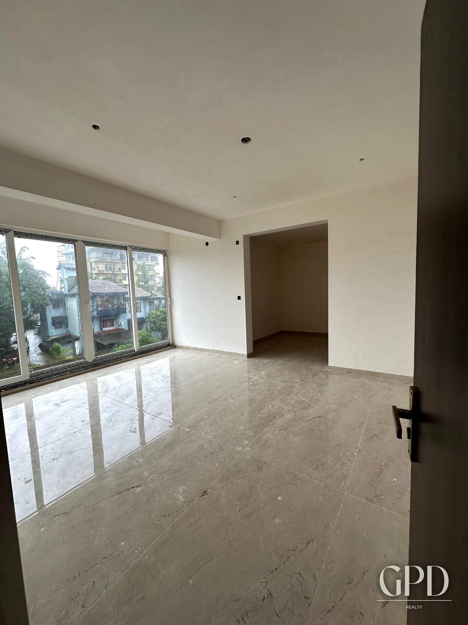 3 BHK Sea View Spacious Apartment in Dona Paula photo 6