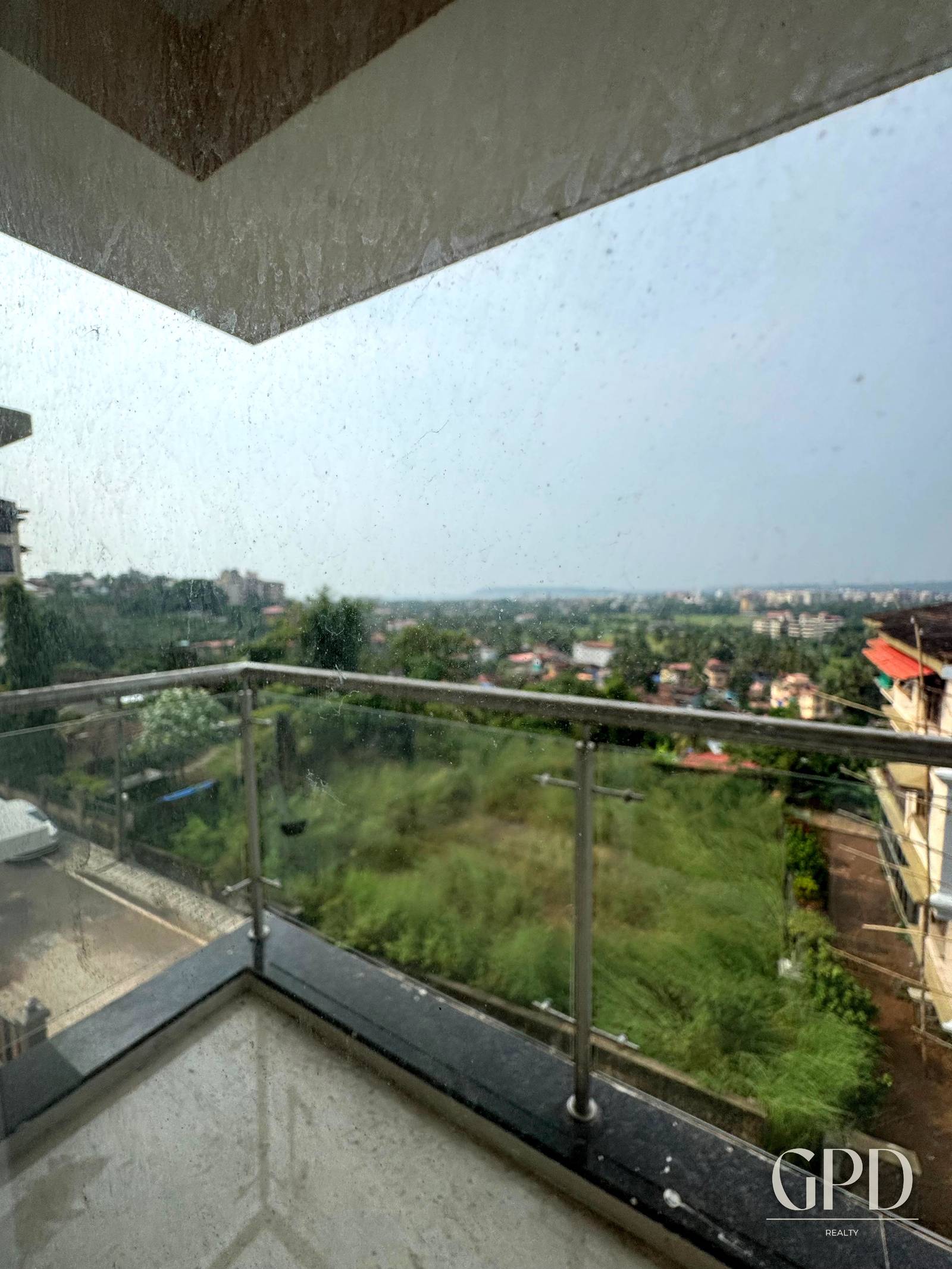 3 BHK Sea View Spacious Apartment in Dona Paula photo 11