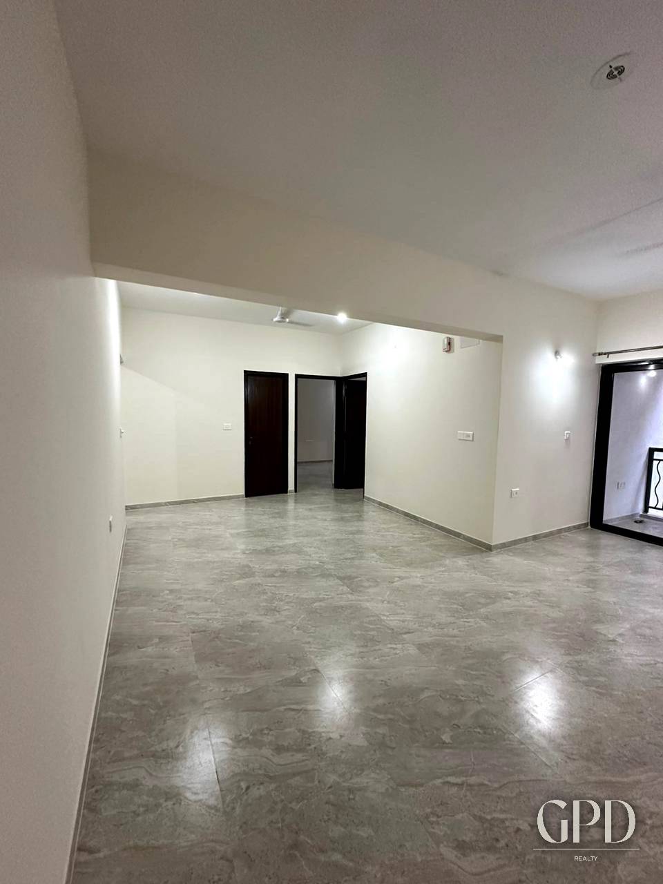 2 BHK Apartment in Campal, Panjim photo 2