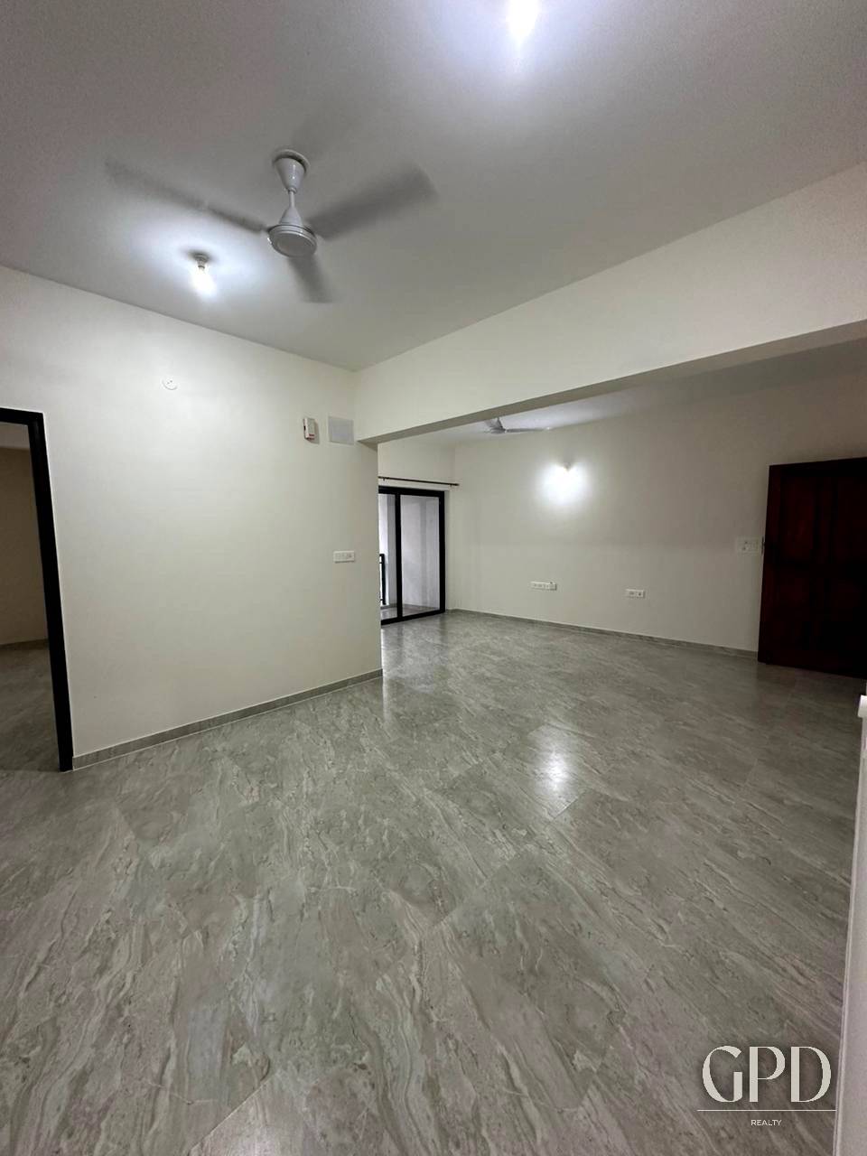 2 BHK Apartment in Campal, Panjim photo 7