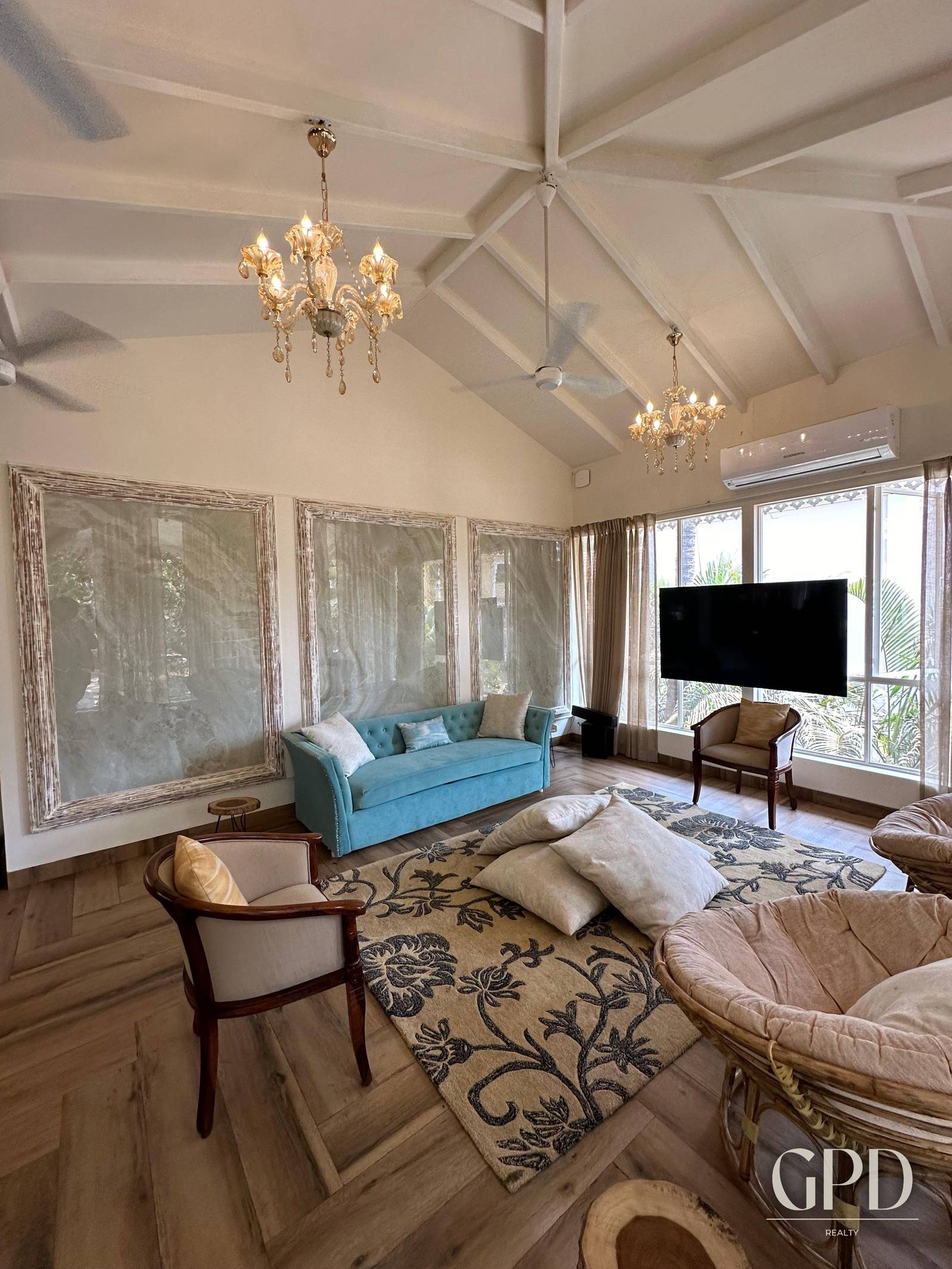 10BHK Independent Villa in Siolim  photo 12