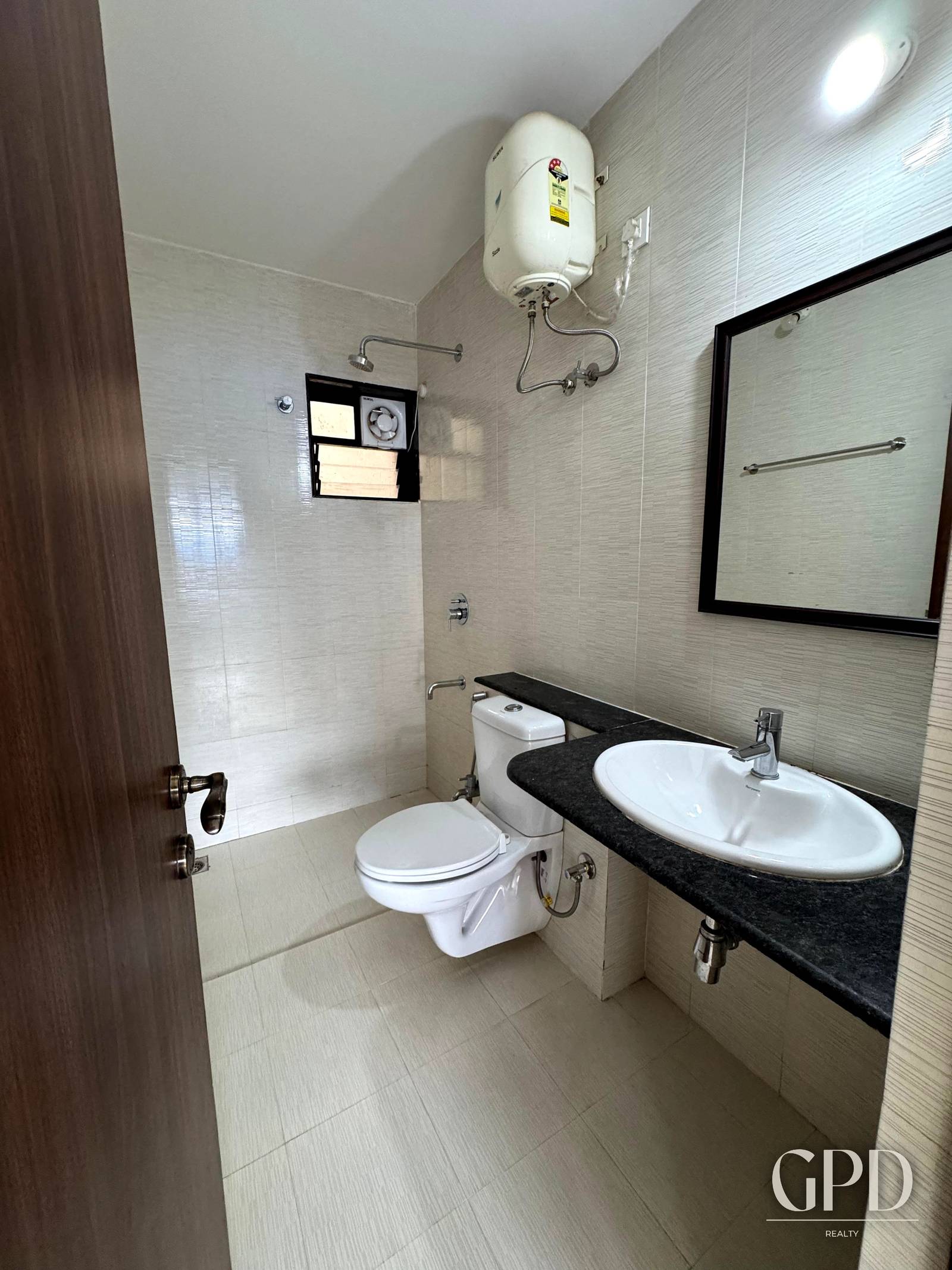 2 BHK Apartment in Panjim  photo 4