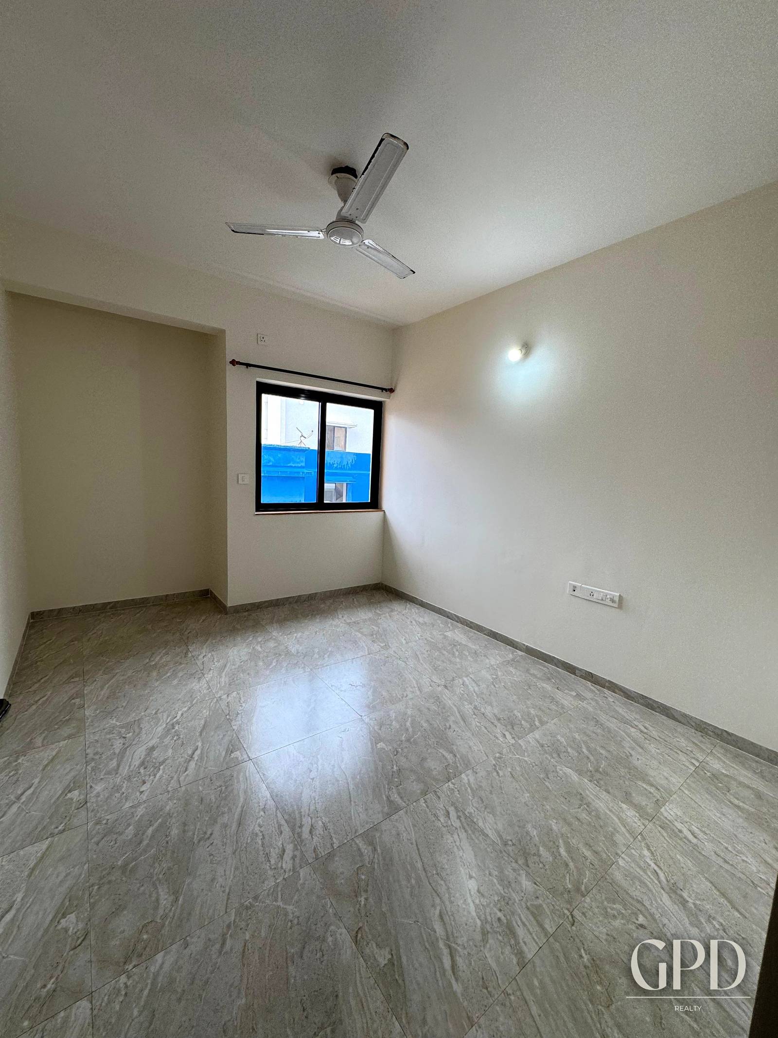 2 BHK Apartment in Panjim  photo 6