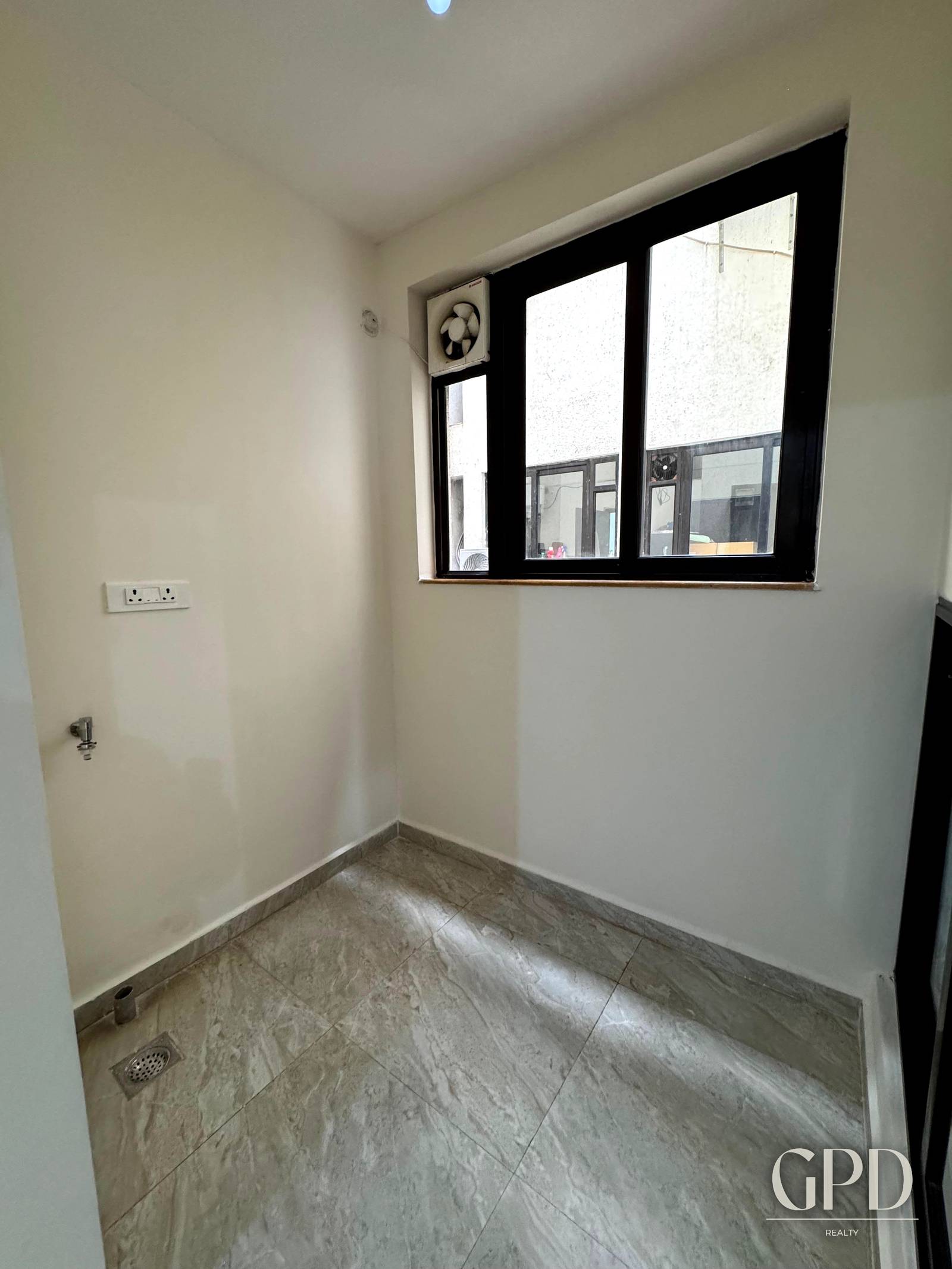 2 BHK Apartment in Panjim  photo 7