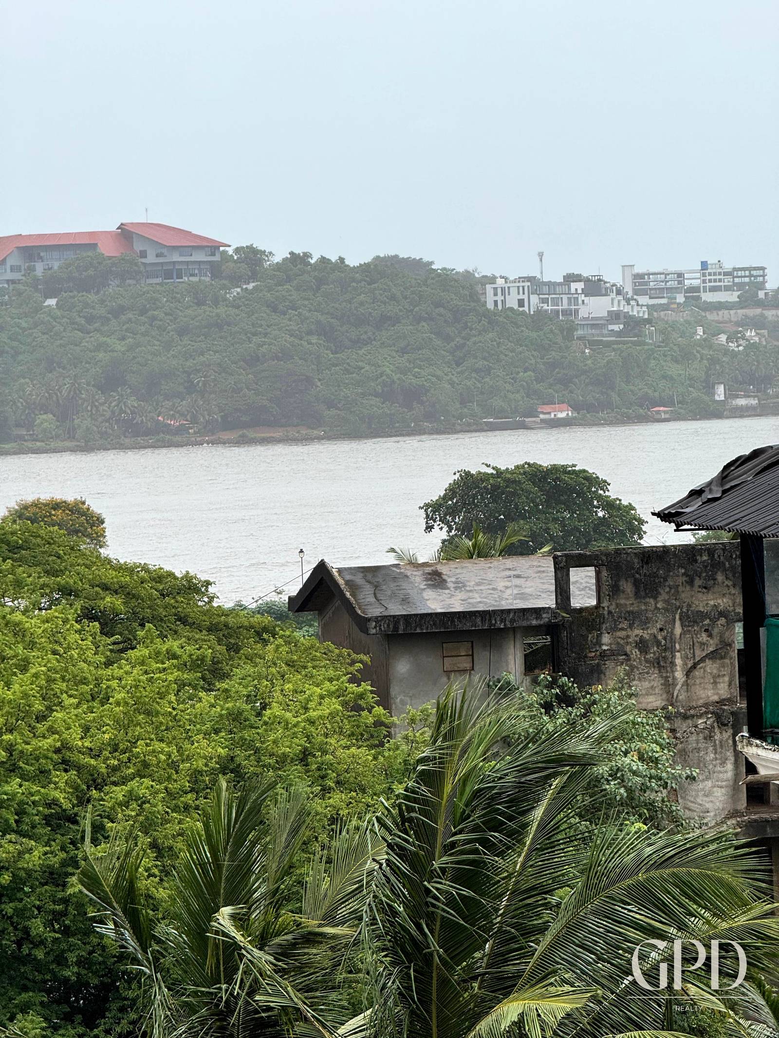 2 BHK Apartment in Panjim  photo 10