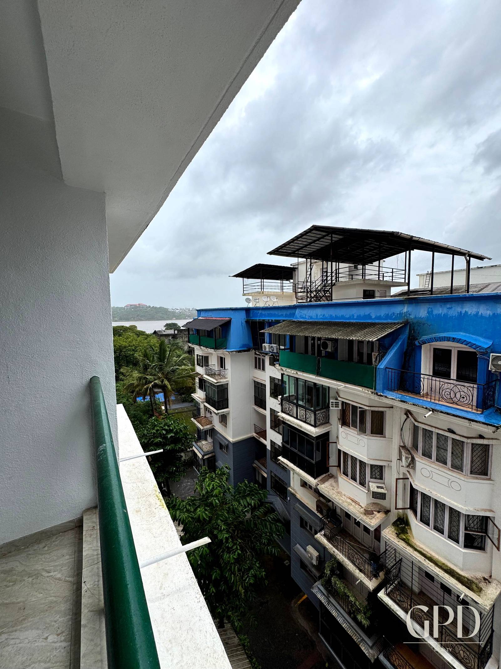 2 BHK Apartment in Panjim  photo 11