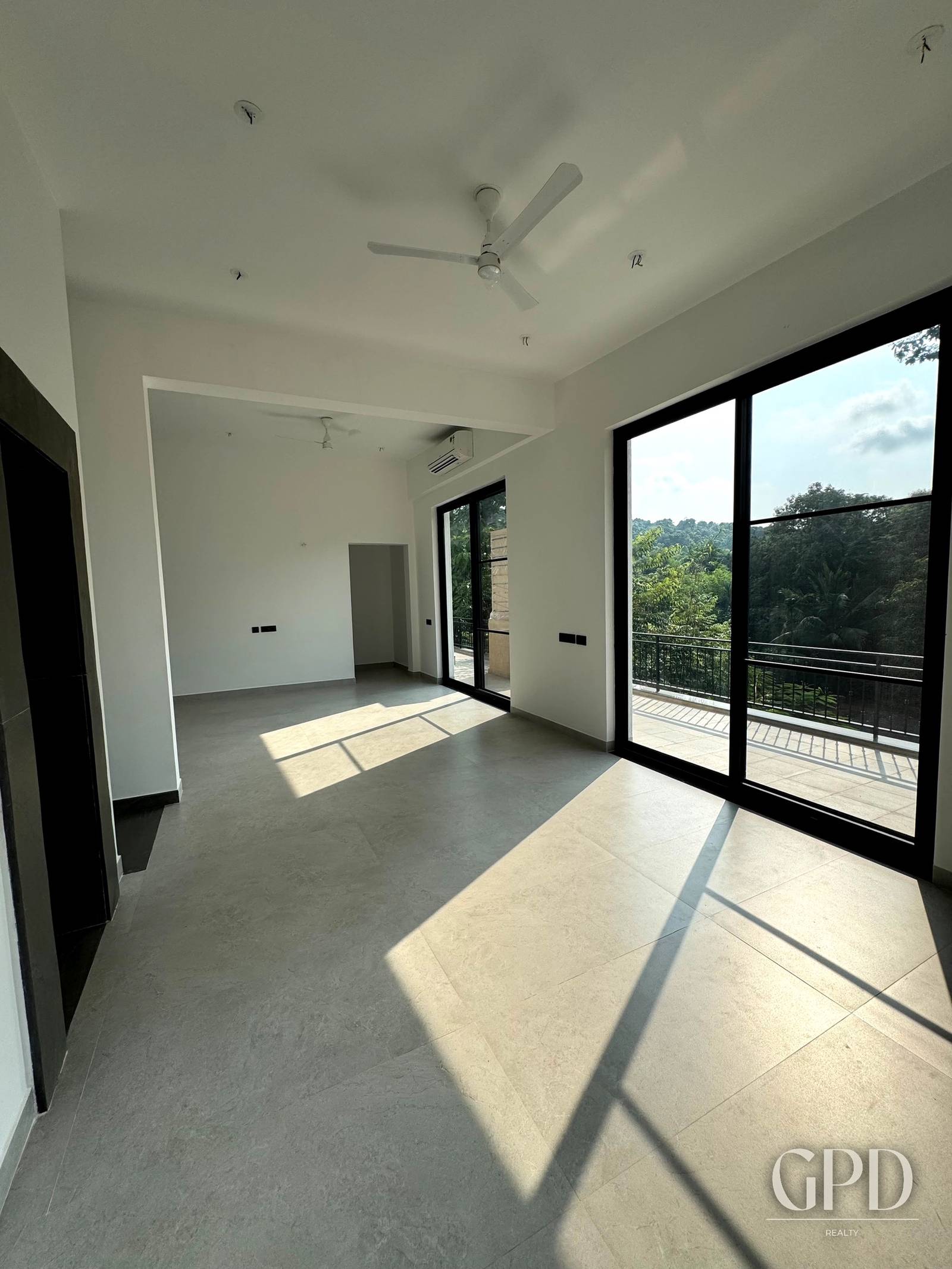  4 BHK Independent Villa in Sangolda, North Goa | Private Pool & Rooftop Jacuzzi photo 15