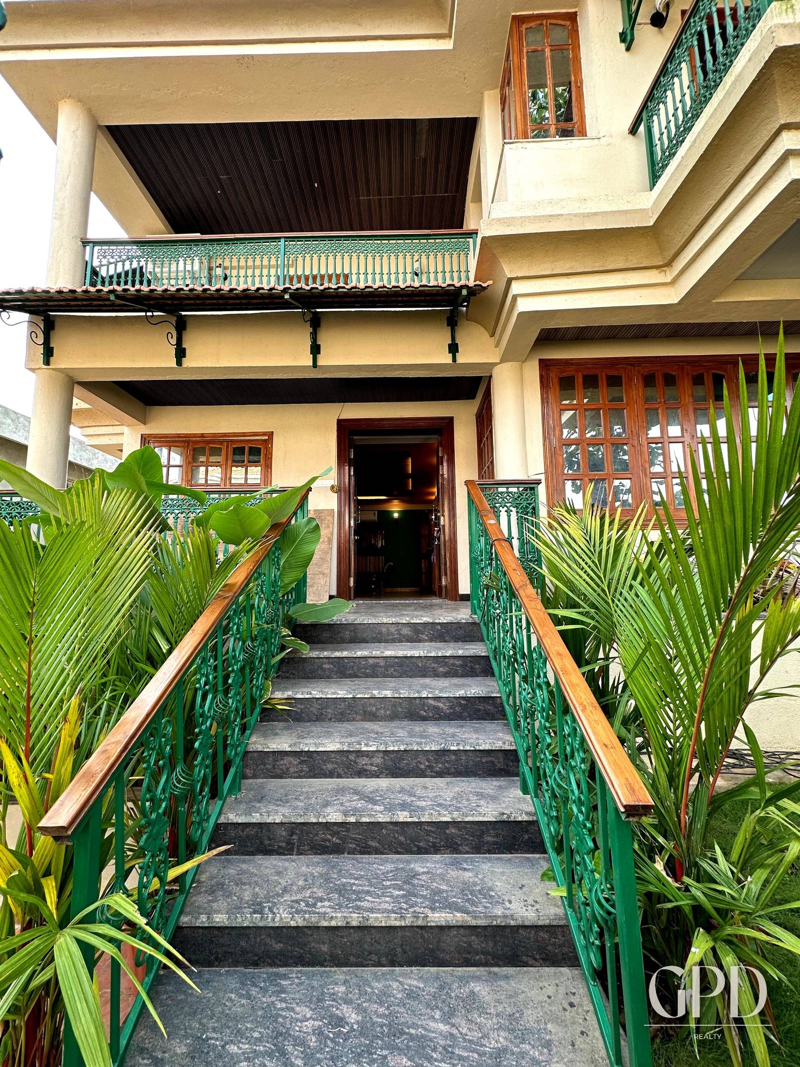 5 BHK Partial Sea View Villa in Dona Paula photo 18