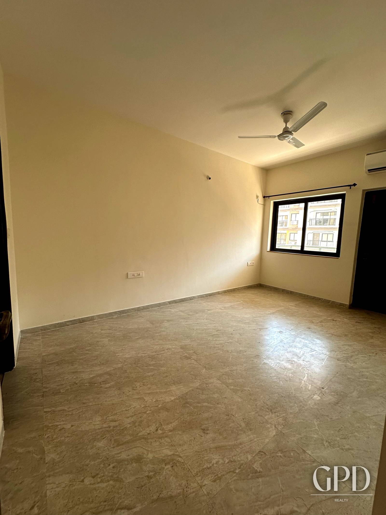 3 BHK Apartment in Panjim photo 5
