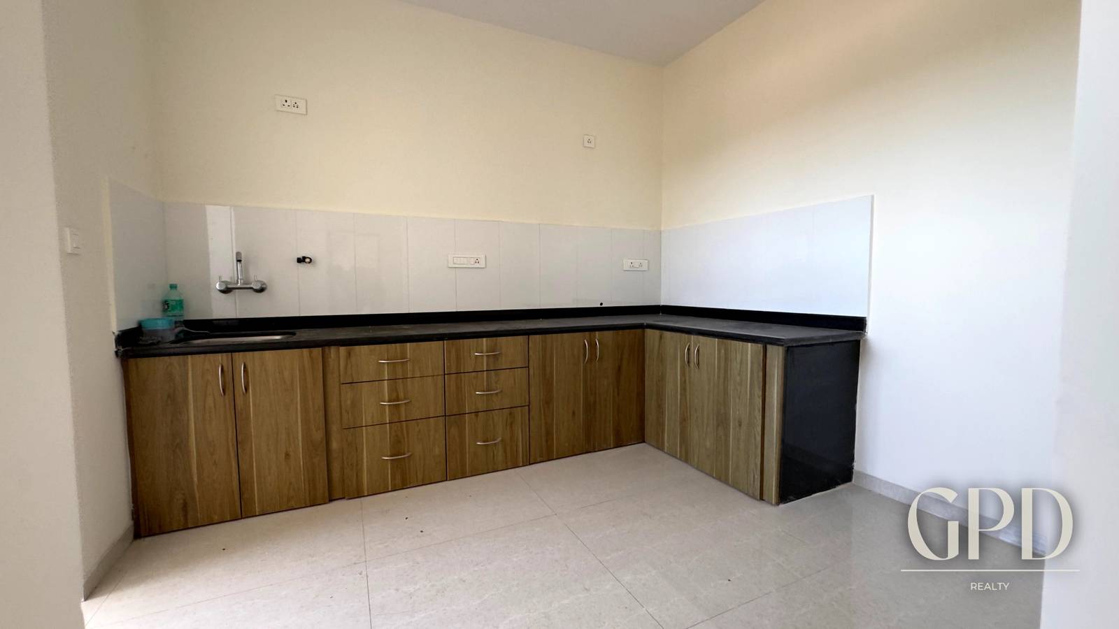 2 BHK Apartment in Panjim  photo 5