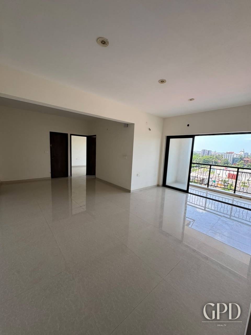 4 BHK River View Apartment in Panjim  photo 1