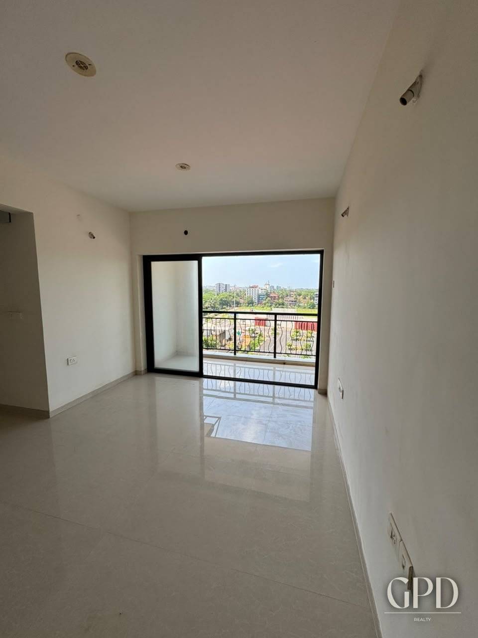 4 BHK River View Apartment in Panjim  photo 2