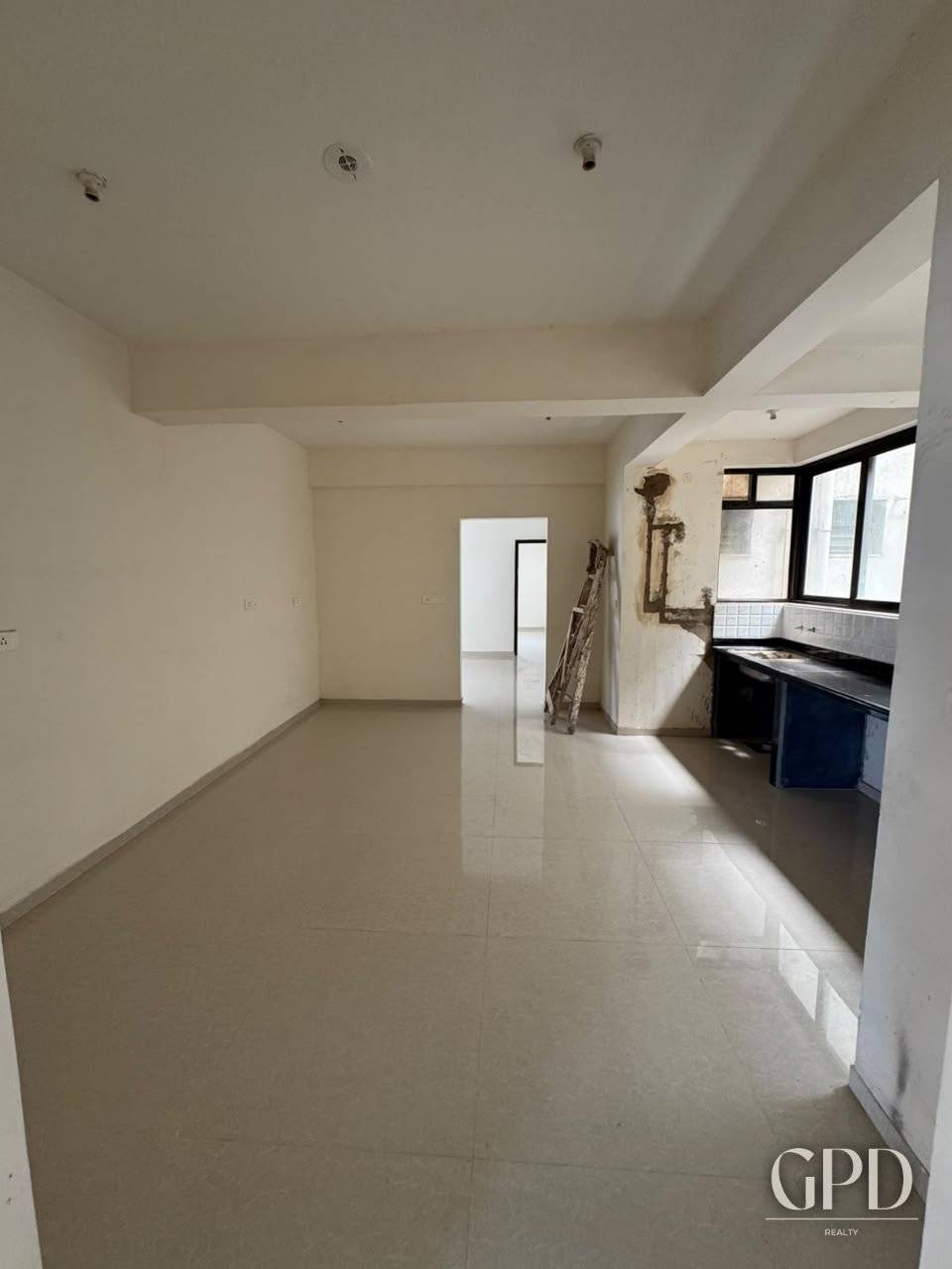 4 BHK River View Apartment in Panjim  photo 11