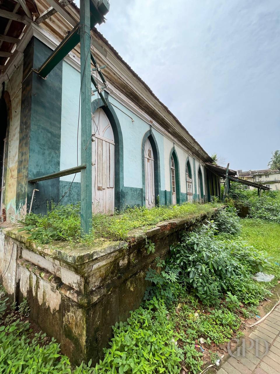 Portuguese House In Taleigao 2742 Sqmtrs photo 3