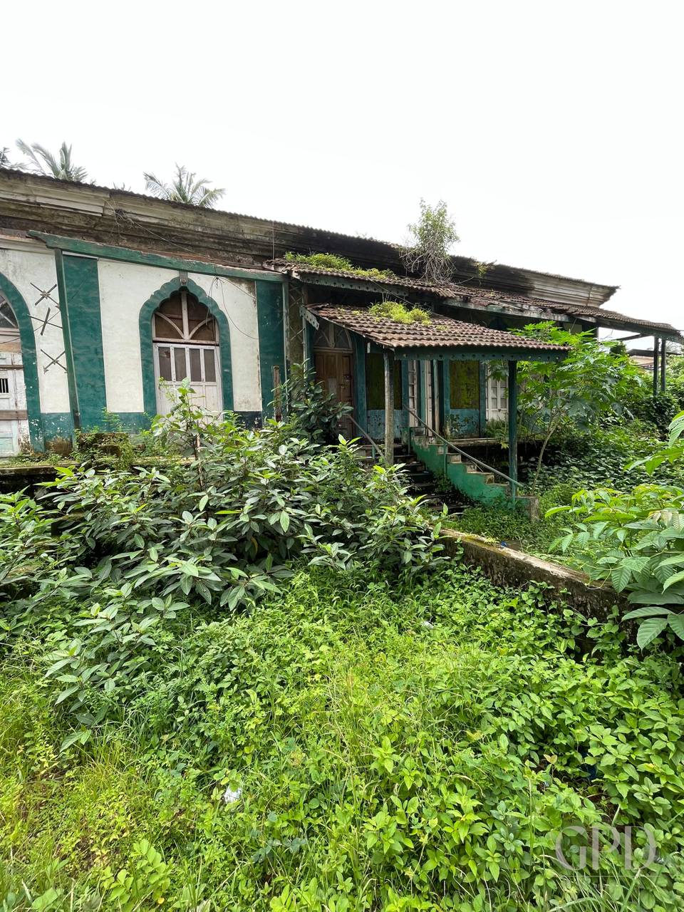 Portuguese House In Taleigao 2742 Sqmtrs photo 5